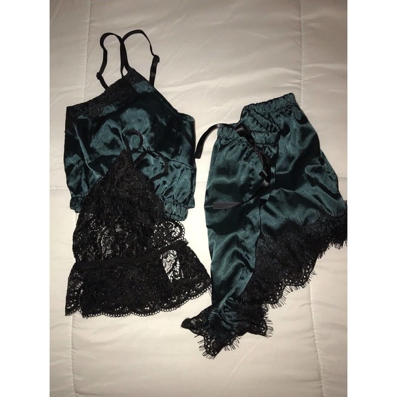 3 Piece Lingerie Lounge Set XL, Satin and Lace, Dark Green & Black - Picture 2 of 15
